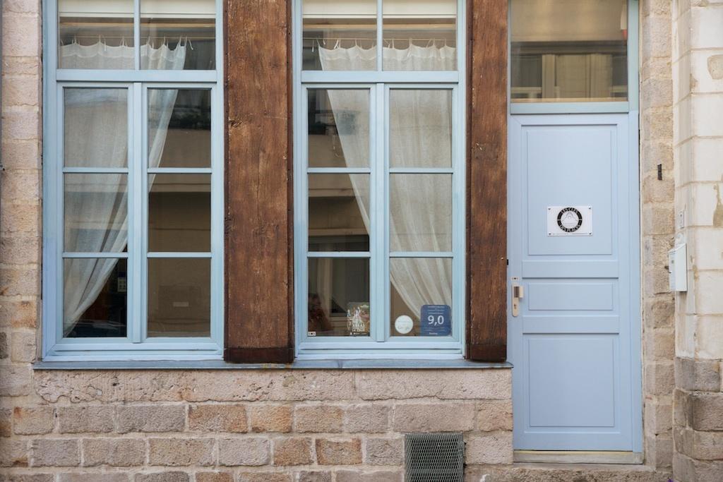 أراس Chambre D'Hotes Les Cles Des Places الغرفة الصورة